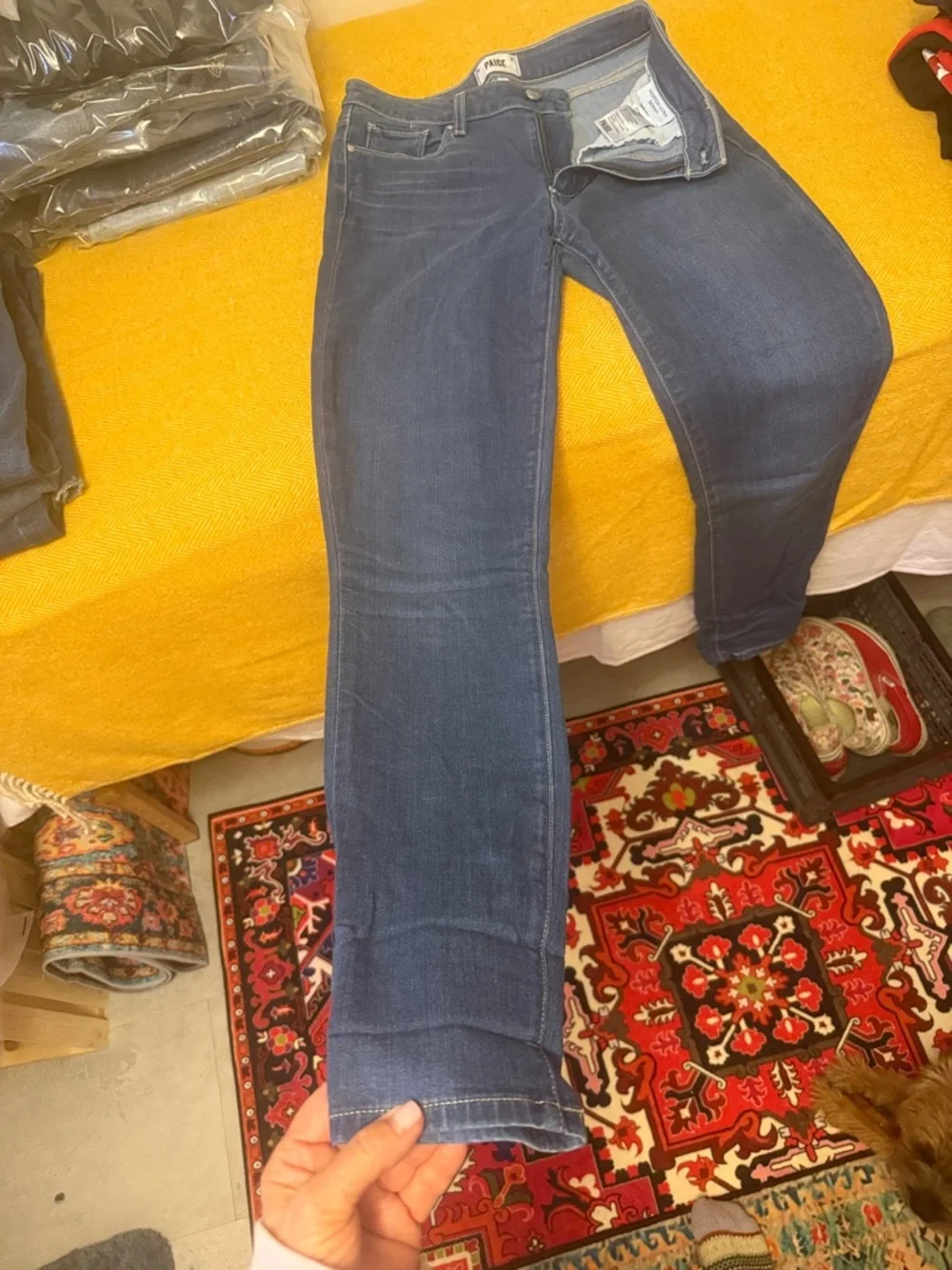 PAIGE Slim Women’s Denim Jeans in Mid Blue Wash - Picture 3 of 3